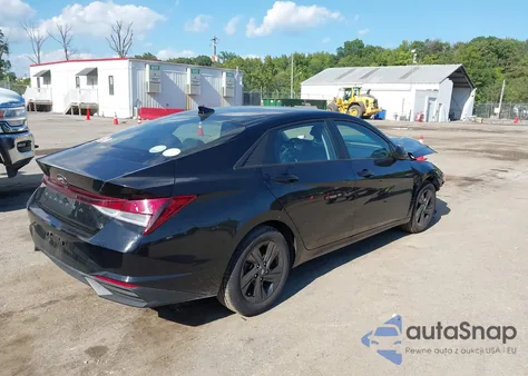 2021 Hyundai Elantra Sel from USA, damaged, VIN KMHLS4AG0MU095616